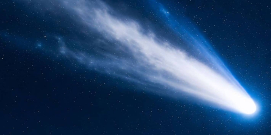 O cometă rară traversează cerul: fenomenul care apare o dată la 170.000 de ani