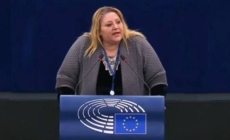 Parlamentul European a ridicat imunitatea Dianei Șoșoacă