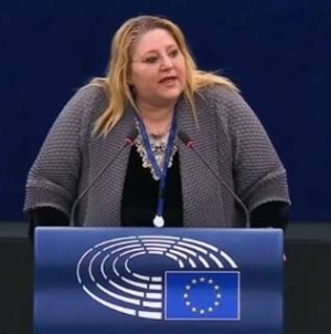Parlamentul European a ridicat imunitatea Dianei Șoșoacă
