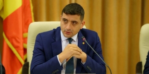 George Simion refuză negocierile „pe sub masă” și vine cu trei cerințe