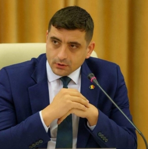 George Simion refuză negocierile „pe sub masă” și vine cu trei cerințe