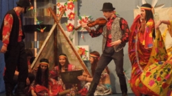 8 aprilie,  Ziua internațională a Romilor