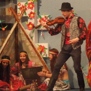 8 aprilie,  Ziua internațională a Romilor