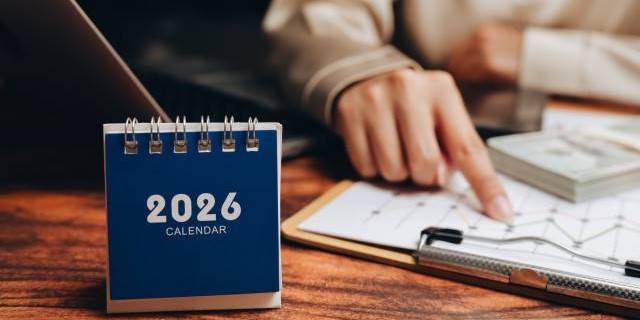 Parlamentul discută introducerea zilei de 10 mai ca zi liberă în România