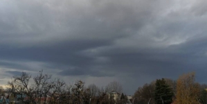 Avertizare ANM: frig, ploi și ninsori la munte până pe 2 mai