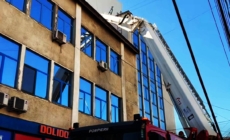 Probleme în Baia Mare din cauza intensificării vântului