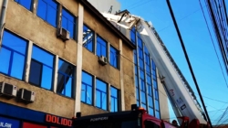 Probleme în Baia Mare din cauza intensificării vântului