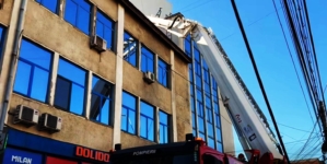 Probleme în Baia Mare din cauza intensificării vântului