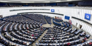 Parlamentul European a adoptat noile norme anticorupție