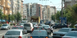 Guvernul vrea să interzică mașinile sub Euro 3
