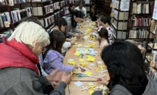 „Poiana cu narcise” a înflorit la Filiala Traian a Bibliotecii Județene