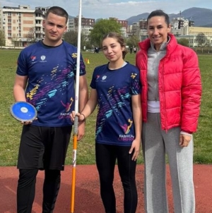 Podium și un loc 5 pentru Fabrica de Campioni la Campionatul național de aruncări lungi