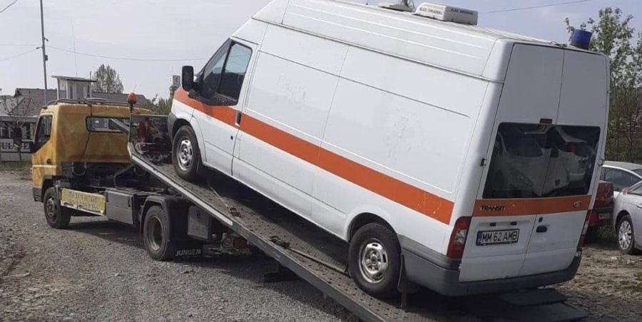 Poliția Locală a preluat o autospecială care va deveni laborator veterinar mobil, într-un proiect privind câinii fără stăpân