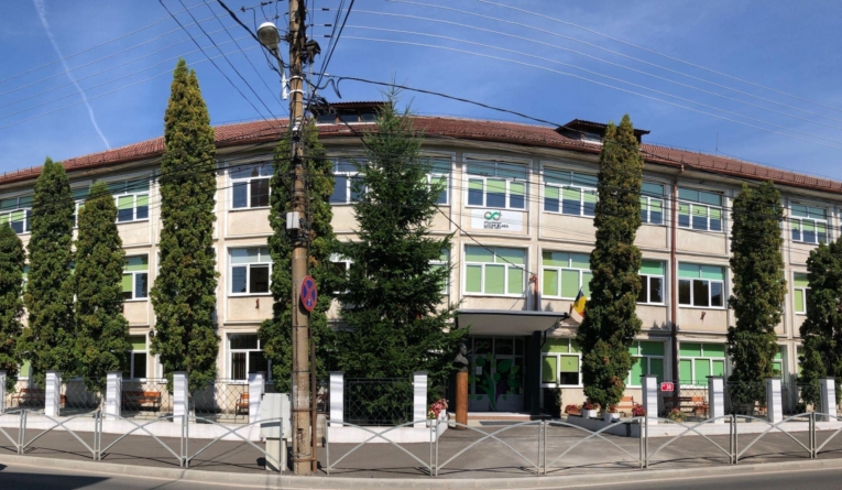 Școala Gimnazială „Lucian Blaga” Baia Mare, noi premii la Concursul Național de Creativitate în Limba Engleză „Speak Out”