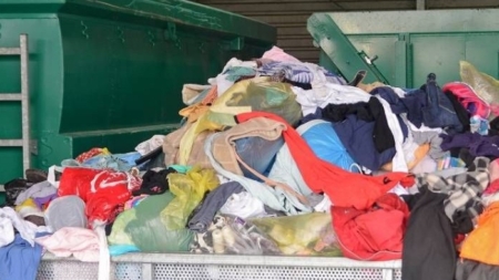 O nouă campanie de colectare de deșeuri textile în Baia Mare