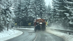Primăvară cu zăpadă pe DN 18, în Pasul Prislop