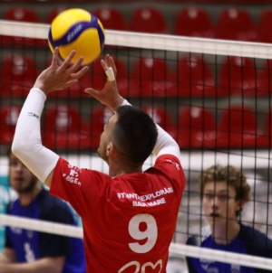 Știința Explorări, învinsă de CSM București în meciul 3 din duelul pentru evitarea retrogradării