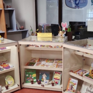 Expoziție de Paște la Biblioteca Județeană