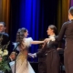 Trei perechi de dansatori ai Galactic Dance Baia Mare, au acompaniat prestigioasa orchestră Wienerklassik, în cadrul concertului de muzică clasică „Călătoria Valsurilor”