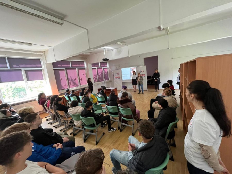 Campania educațională „Hai la liceu!”, ediția a II-a, a reunit elevi, părinți și specialiști la Școala Gimnazială „Petre Dulfu” Baia Mare