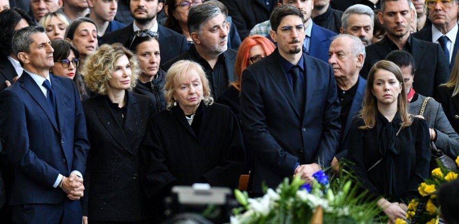 Scrisoarea deschisă a familiei Lucescu: „Am simțit în mijlocul unei asemenea dureri că nu suntem singuri”