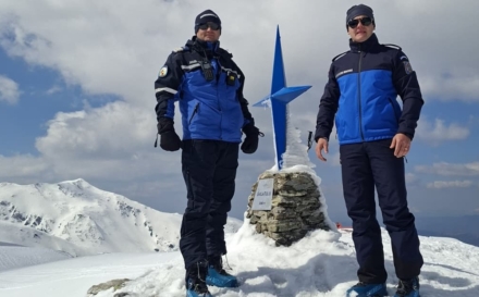 Atenționare de la jandarmii montani: „Iarna persistă în Munții Rodnei, echipați-vă adecvat dacă mergeți în drumeție”