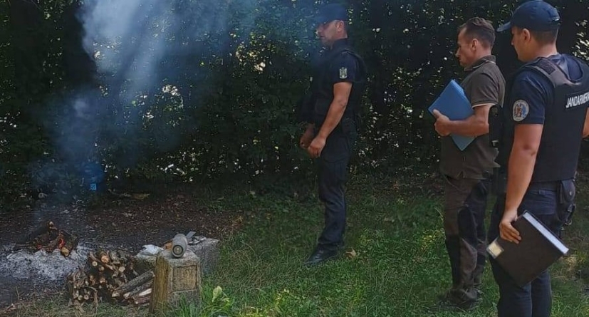 Recomandările jandarmilor maramureșeni pentru cei care vor să meargă cu cortul sau să iasă la picnic în minivacanța de 1 Mai