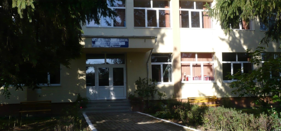 Liceul Tehnologic Agricol din Seini anunță deschiderea înscrierilor la Simpozionul-Concurs Regional „Agricultura ecologică- punte între trecut și viitor”