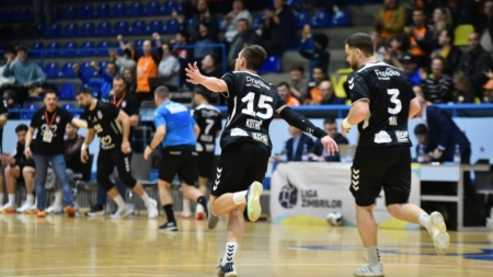 Meci între ultimele două campioane naționale în Sala „Lascăr Pană”