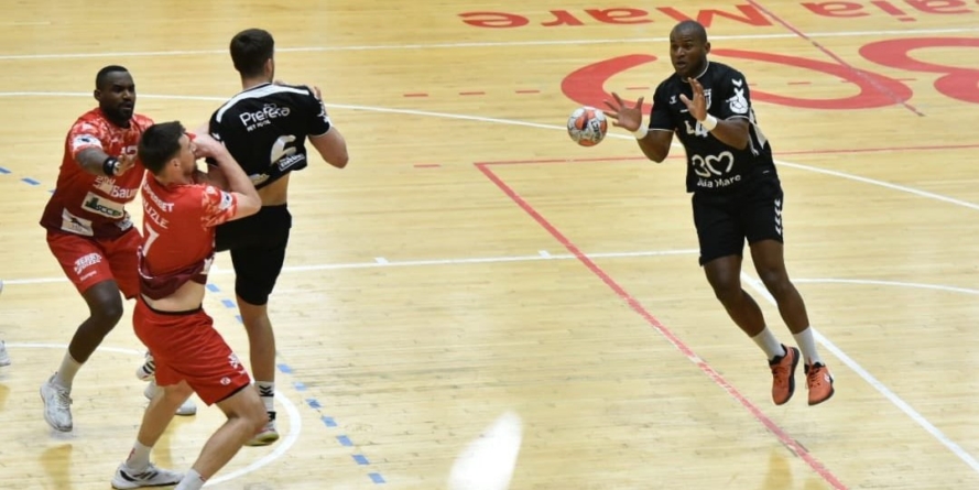 Victorie cu salt în clasament pentru Minaur