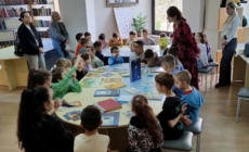 Școlarii și preșcolarii au descoperit universul literar al Otiliei Cazimir, la Biblioteca Județeană „Petre Dulfu”