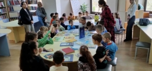 Școlarii și preșcolarii au descoperit universul literar al Otiliei Cazimir, la Biblioteca Județeană „Petre Dulfu”