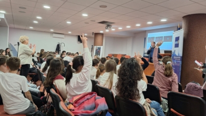 Elevii Școlii Gimnaziale „George Coșbuc”, instruiți privind siguranța în mediul digital