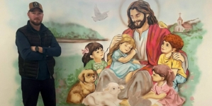 Polițist de frontieră de la SPF Sighet, artist în timpul liber: sute de picturi pentru copii