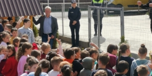 Acțiuni desfășurate de polițiști pentru siguranța elevilor