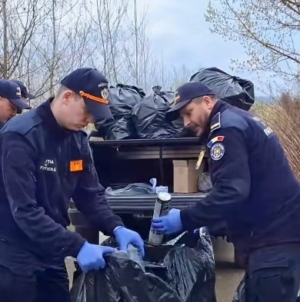 Polițiștii de frontieră s-au alăturat campaniei „Maramureș curat”