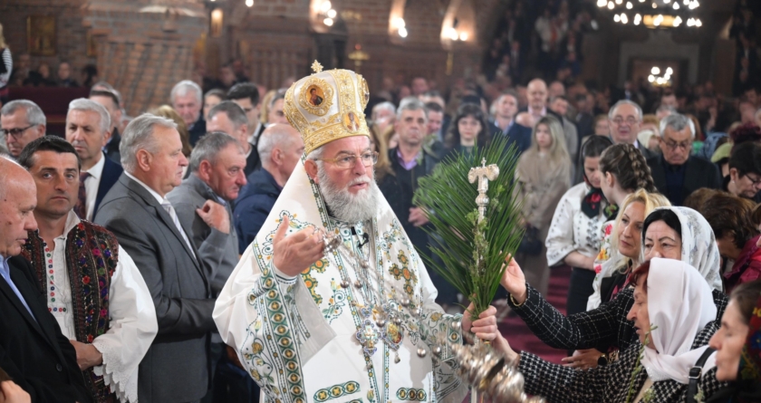 Slujire arhierească în Duminica Floriilor la Catedrala Episcopală „Sfânta Treime” din Baia Mare