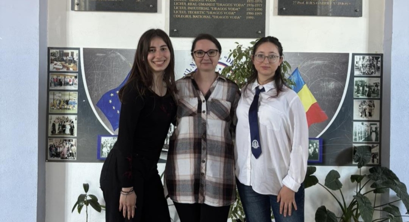 Parcurs impresionant pentru două eleve din Sighetu Marmației la Concursul Național de Public Speaking