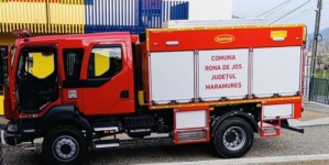 Proiectul „NEXT pentru un viitor verde” prinde contur la Rona de Jos: comuna a fost dotată cu o autospecială de pompieri