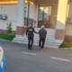 Reținut după ce și-a agresat mama în repetate rânduri