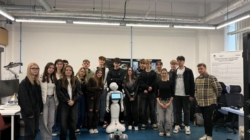 Elevi ai Colegiului Național „Dragoș Vodă” Sighetu Marmației, în vizită la Facultatea de Robotică din Cluj-Napoca