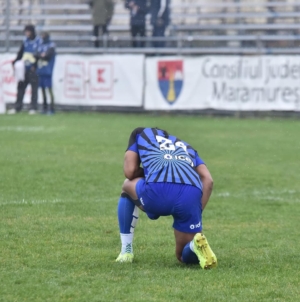 „Zimbrii”, îngenuncheați de Dinamo