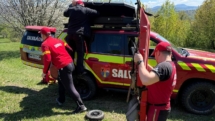 Intervenție a salvamontiștilor în sprijinul unui bărbat rănit într-o zonă cu acces dificil din Baia Sprie