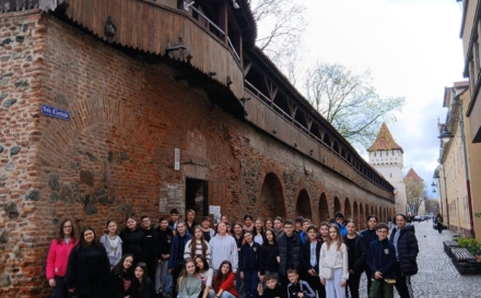 Elevii de la Școala Gimnazială Nr. 9 Borșa au pășit pe urmele istoriei, în cadrul excursiei în Transilvania