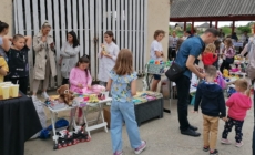Târgul Copiilor la Tăuții Măgherăuș: vânzare, dăruire și bucuria jocului în Parcul Hoșteze