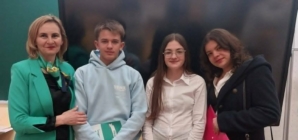 Elevi ai Școlii Gimnaziale „Ion Luca Caragiale” Baia Mare, calificați la Olimpiada Națională de Dezbateri pentru juniori