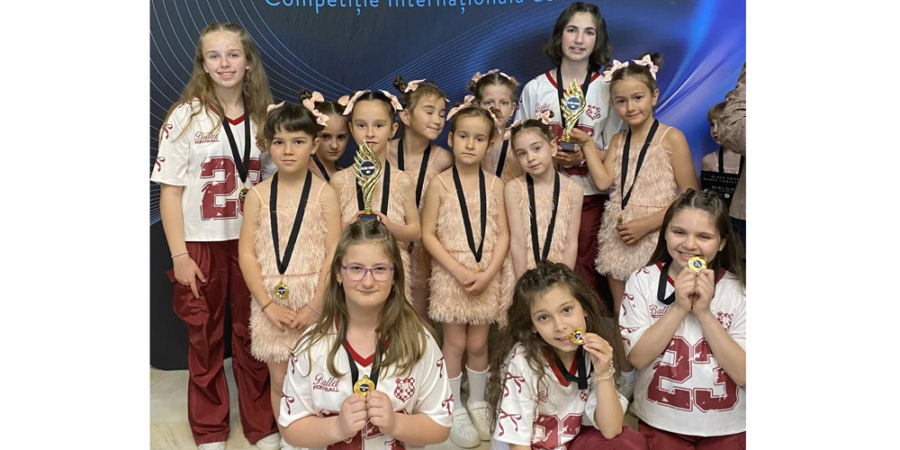 DanceLight Studio Baia Mare, două locuri I la Black Swan Dance Competition