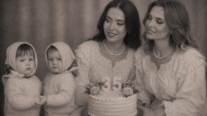 Artistele Suzana și Daciana Vlad au împlinit 35 de ani: „În suflet purtăm încă acele două fetițe care se țineau de mână fără să știe cât de repede va trece timpul”