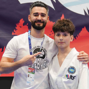 Andrei Marius Mihalka, campion național la tehnici speciale în cadrul Campionatului Național de Taekwon-do ITF pentru Juniori
