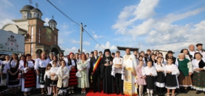 PS Părinte Iustin a târnosit biserica din Tăuții Măgherăuș